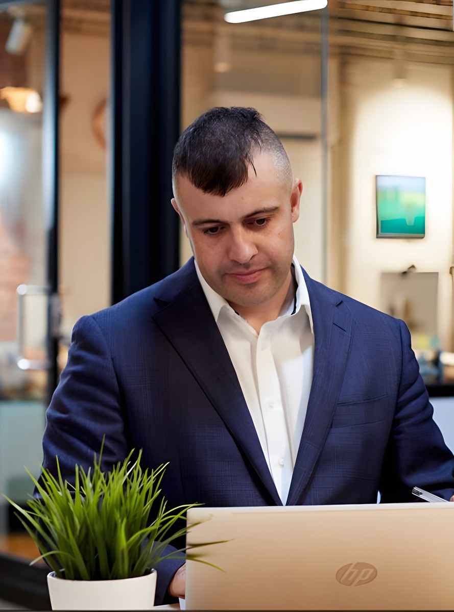 Andy Merritt, founder of SEO Soar, at work in Melbourne